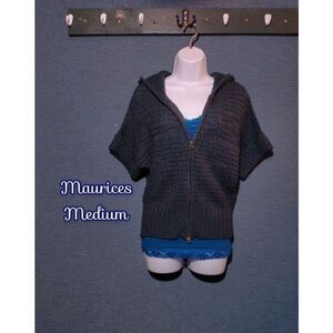Maurices short sleeved hooded zip sweater medium